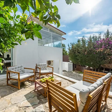 I Nueva Andalucia Villa