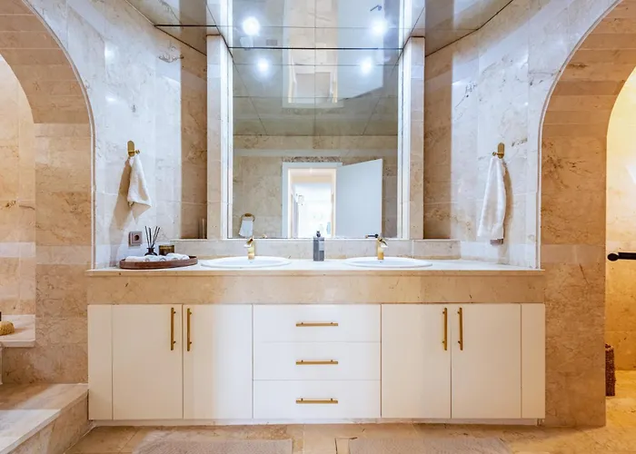 Cozy With Pool In Nueva Andalucia Villa *